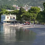 Daire Pavlinovic Makarska